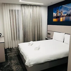 3* Hotel Grand